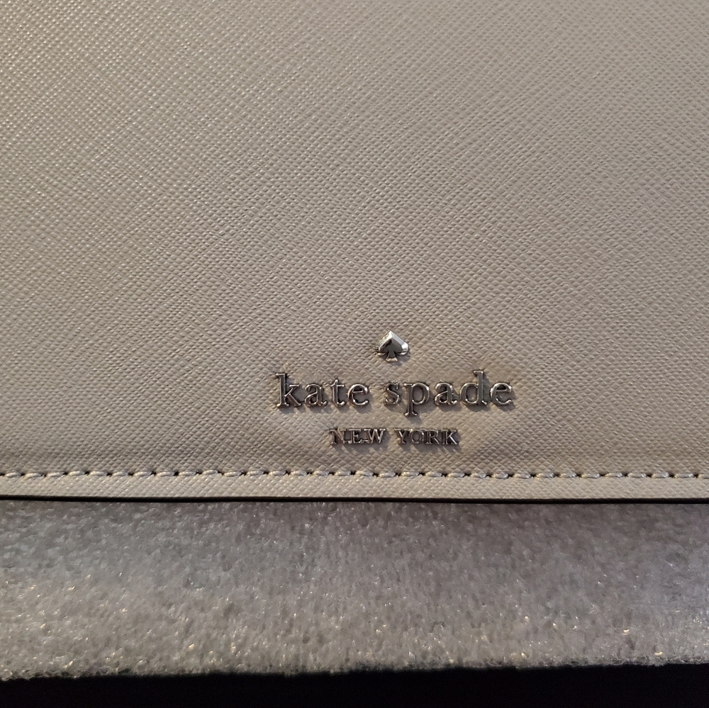 Kate Spade - Picture 3 of 6